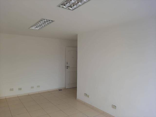 Sala Comercial para Venda em Santos - 4